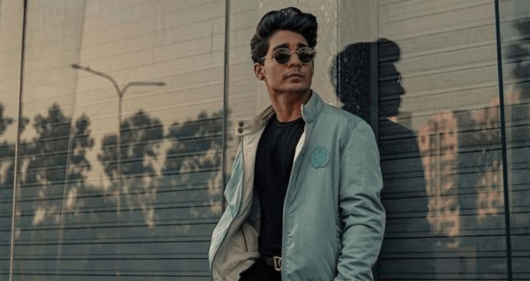 Rohit Zinjurke Net Worth